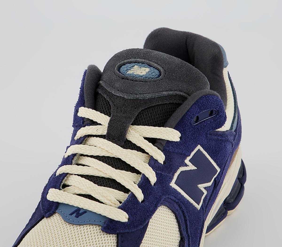 New Balance 2002 Trainers New Balance 2002 Trainers Blue Cream