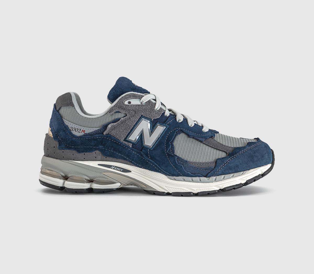 New Balance2002 TrainersNavy Raincloud