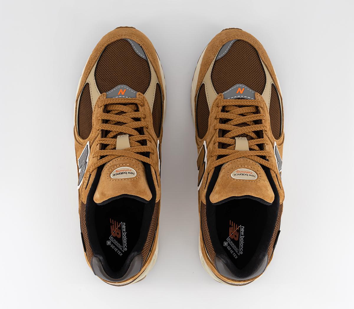 New Balance2002R TrainersTobacco Goretex