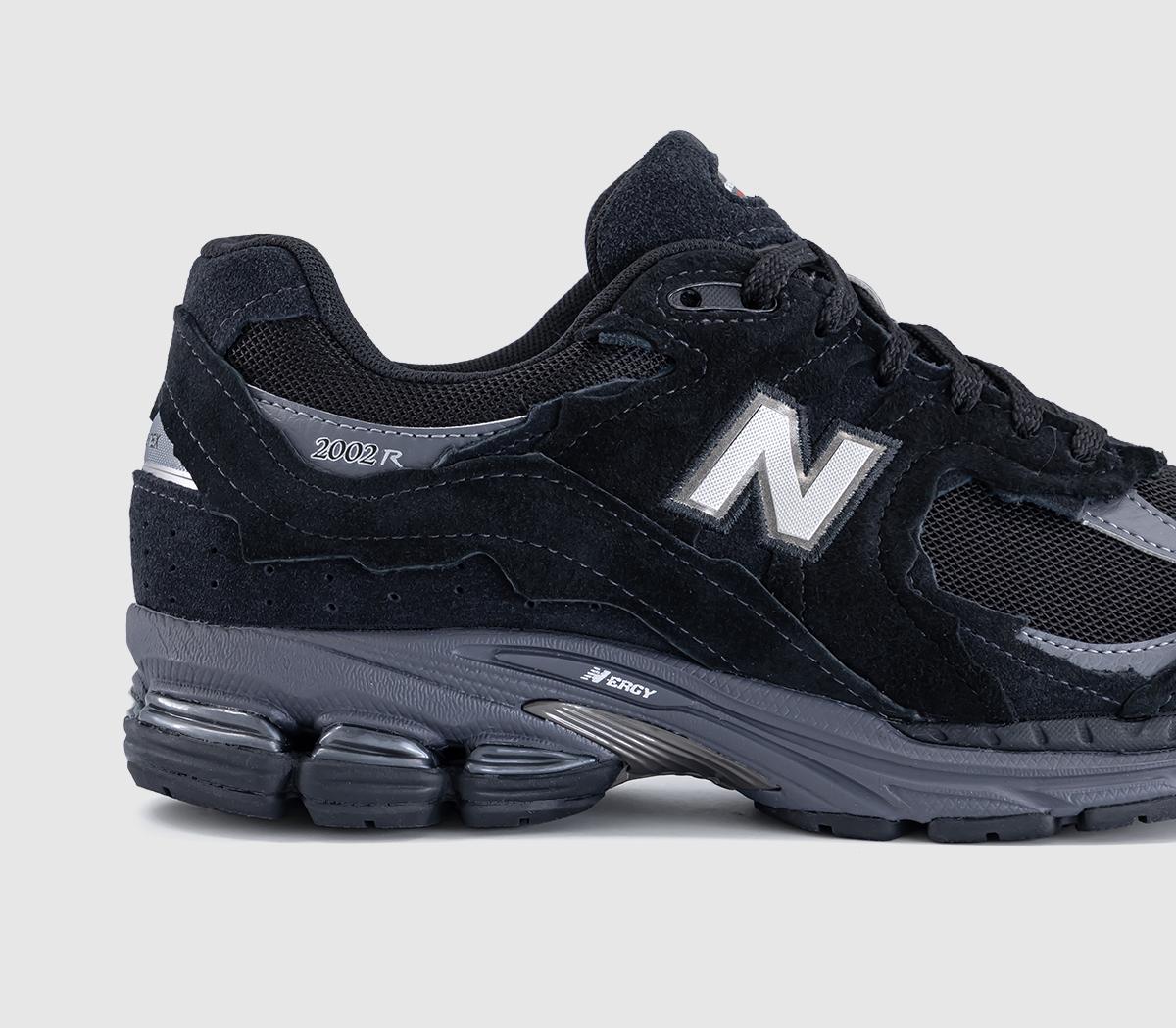 New Balance 2002 GTX Trainers Black Magnet - Unisex Sports