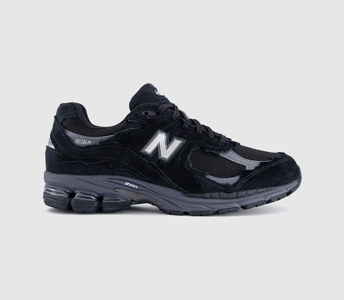 New Balance2002 GTX TrainersBlack Magnet