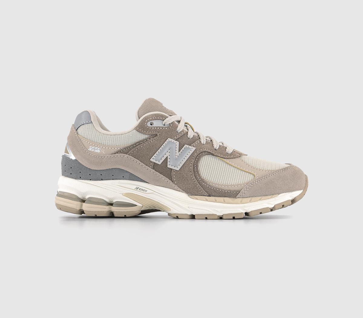 New Balance2002R Trainers Driftwood Cream Grey Offwhite