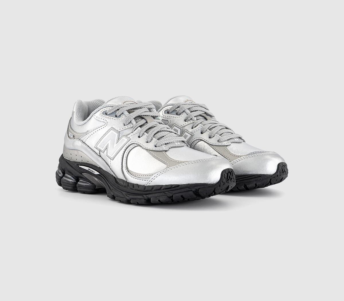 New Balance 2002 Trainers Silver Metallic - Women's Trainers