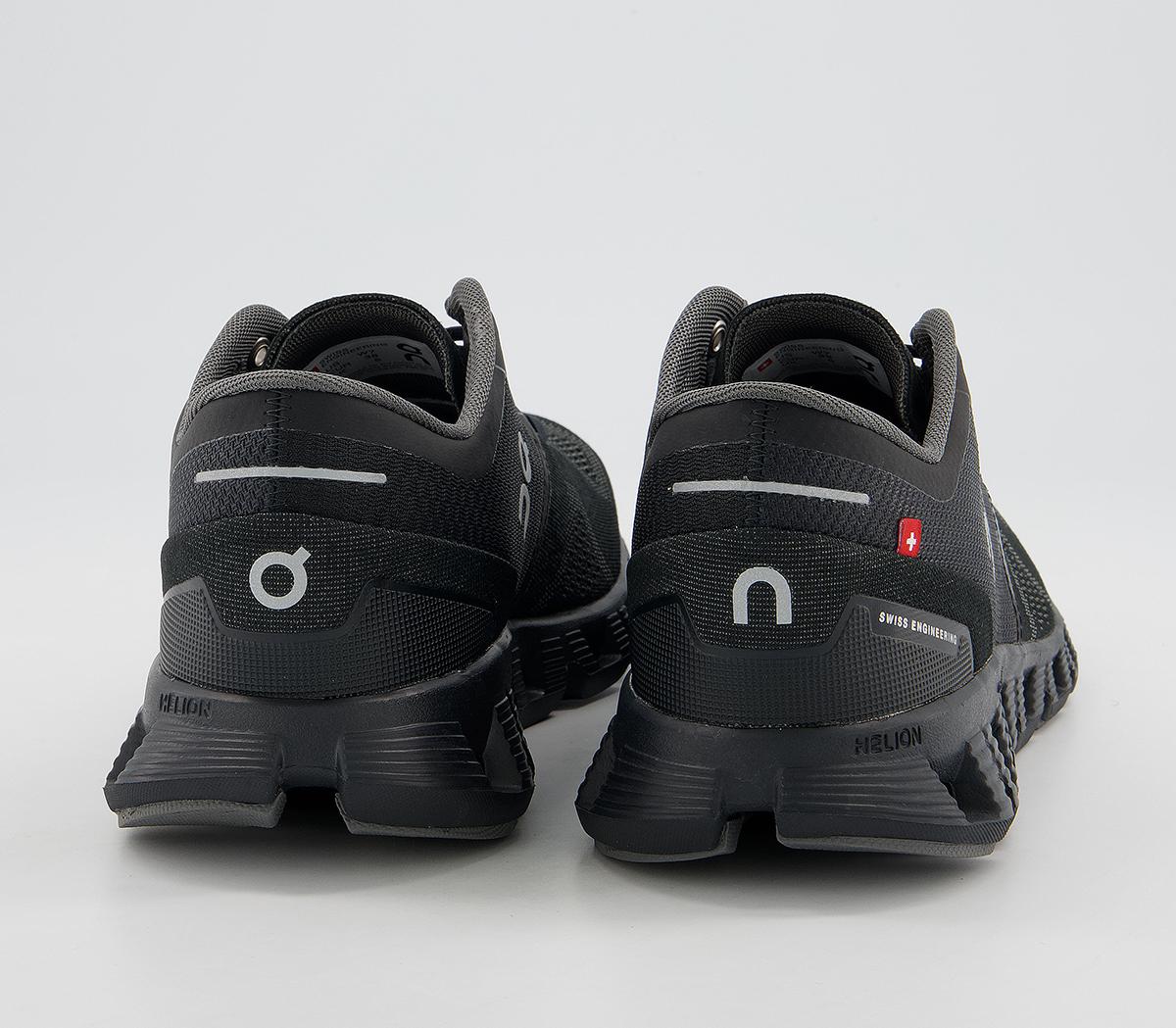 On Running Cloud X Trainers On Running Cloud X Trainers Black