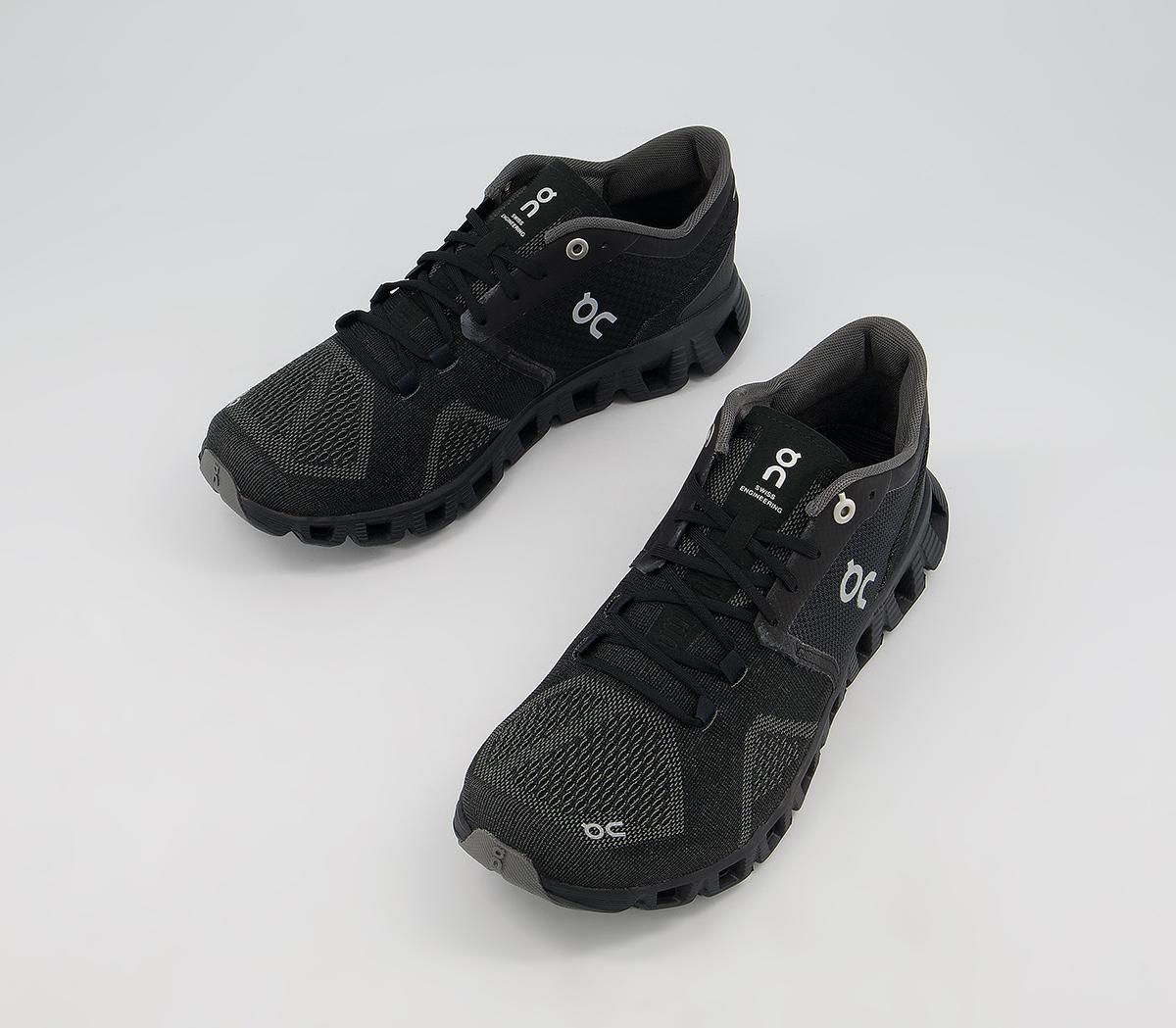 On Running Cloud X Trainers On Running Cloud X Trainers Black