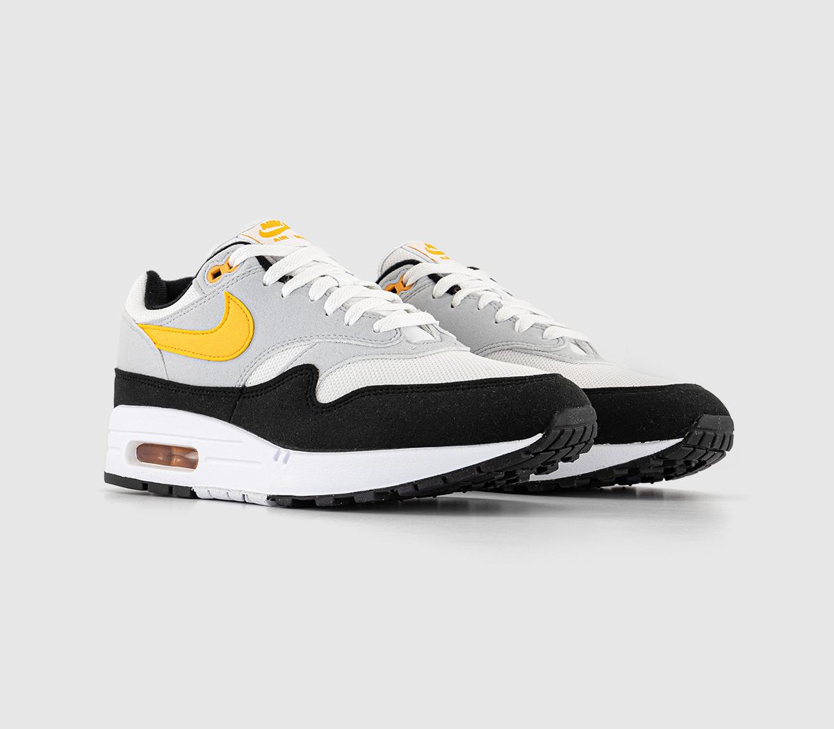 NikeAir Max 1 TrainersWhite University Gold Black