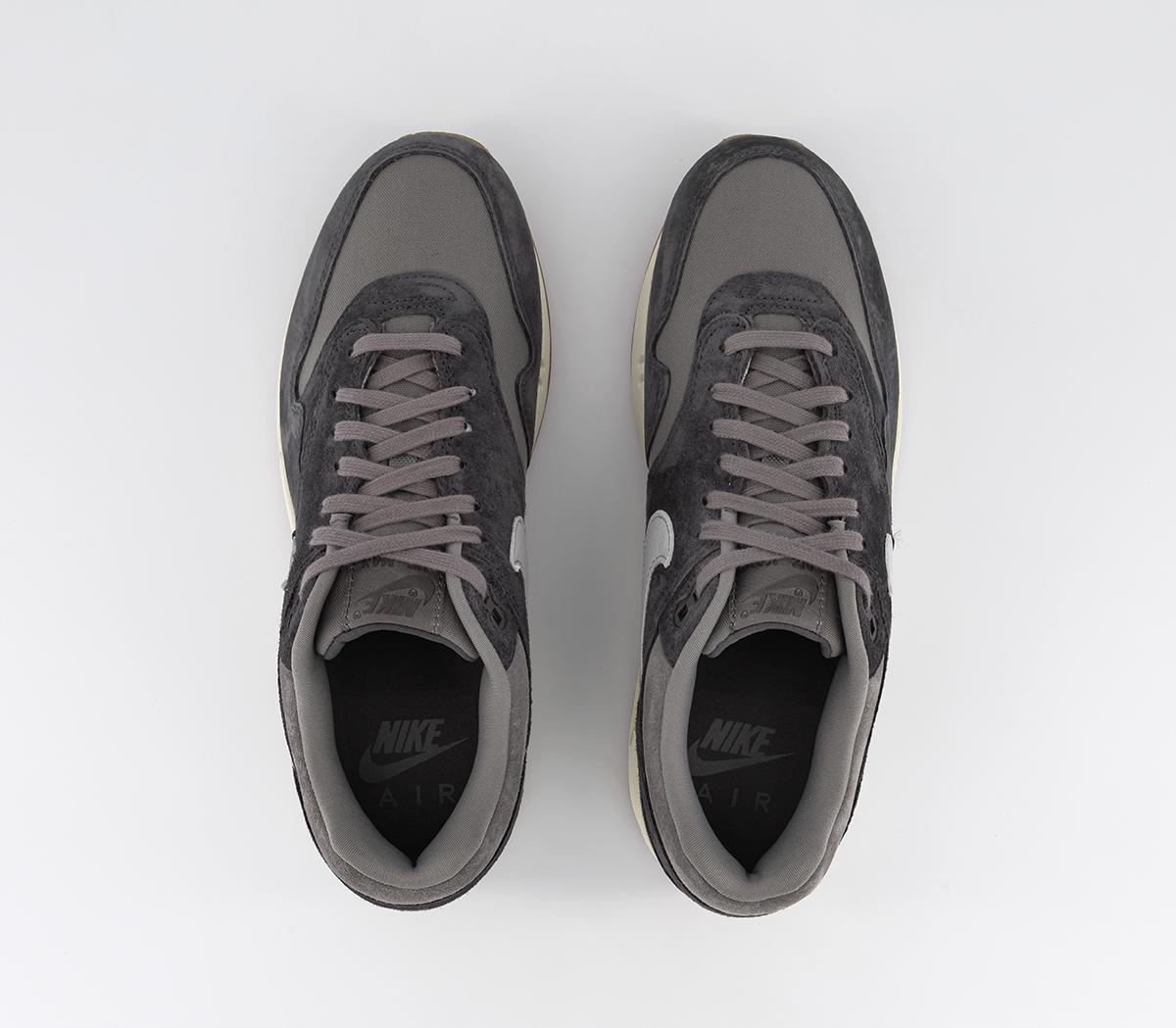 NikeAir Max 1 Trainers Soft Grey Neutral Grey Thunder Grey