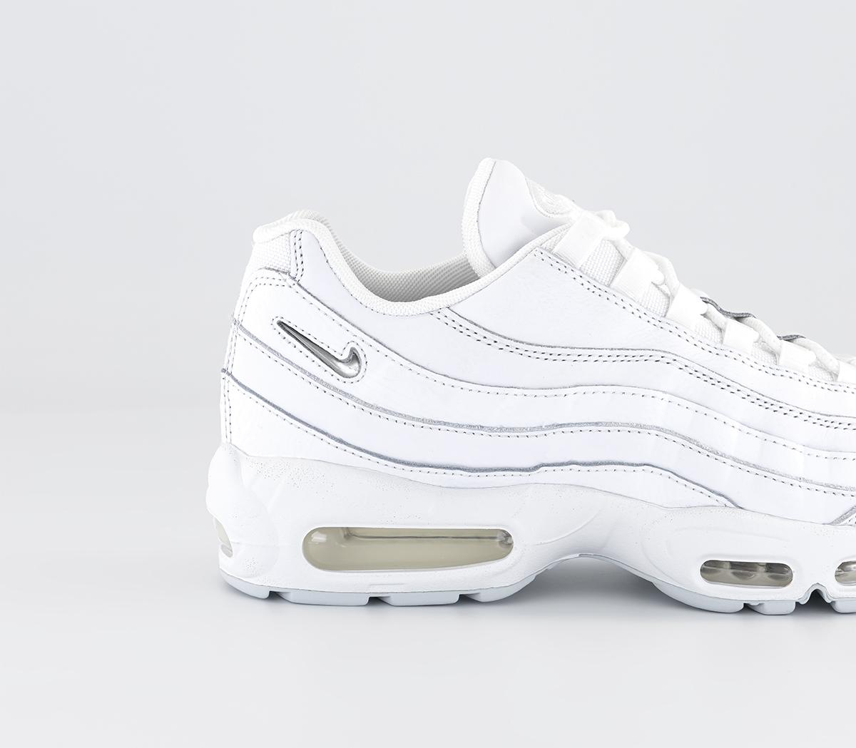 white nike air max 95 trainers