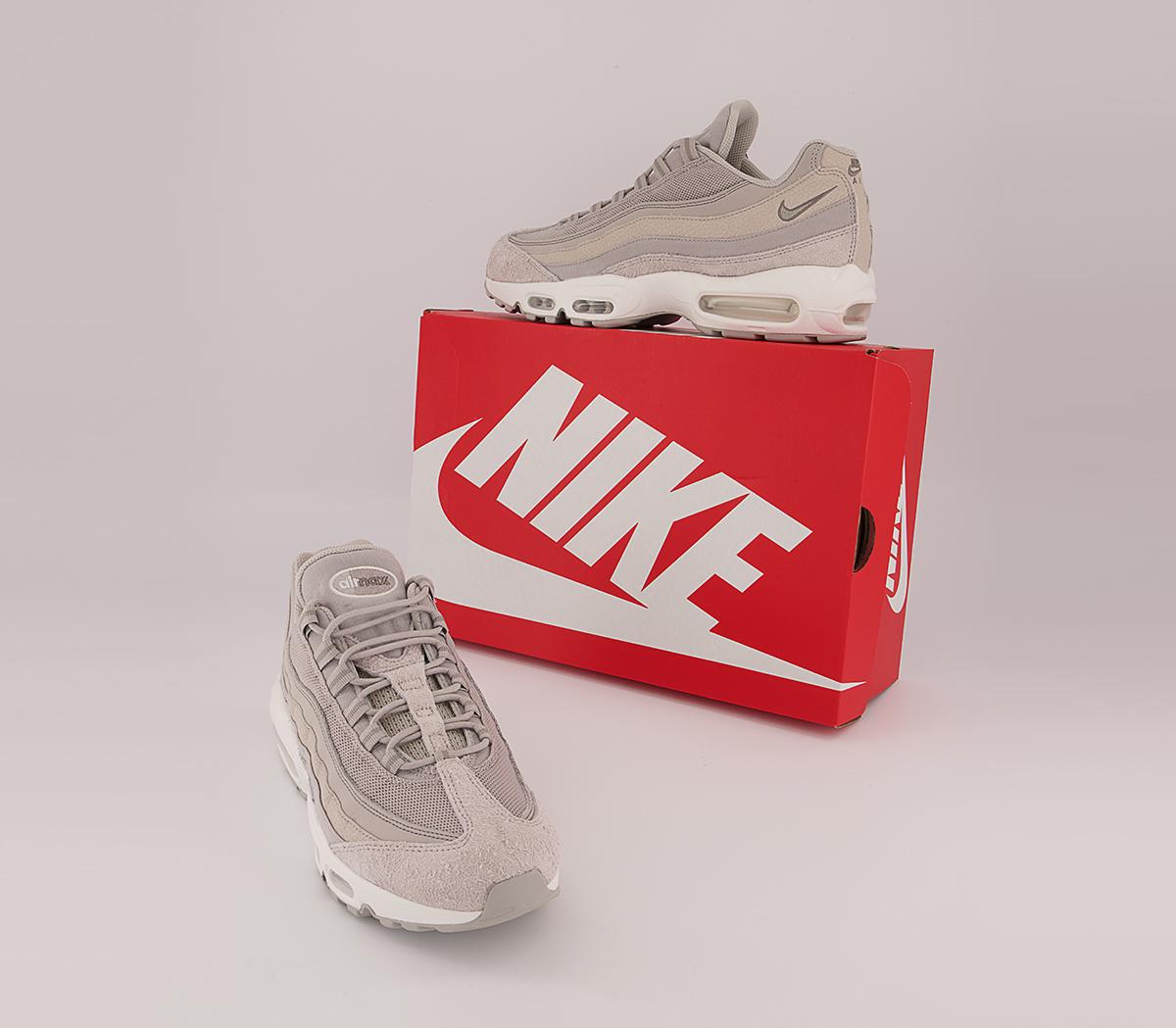 Nike Air Max 95 Trainers Nike Air Max 95 Trainers Light Iron Ore Cobblestone Flat Pewter Sail Summit