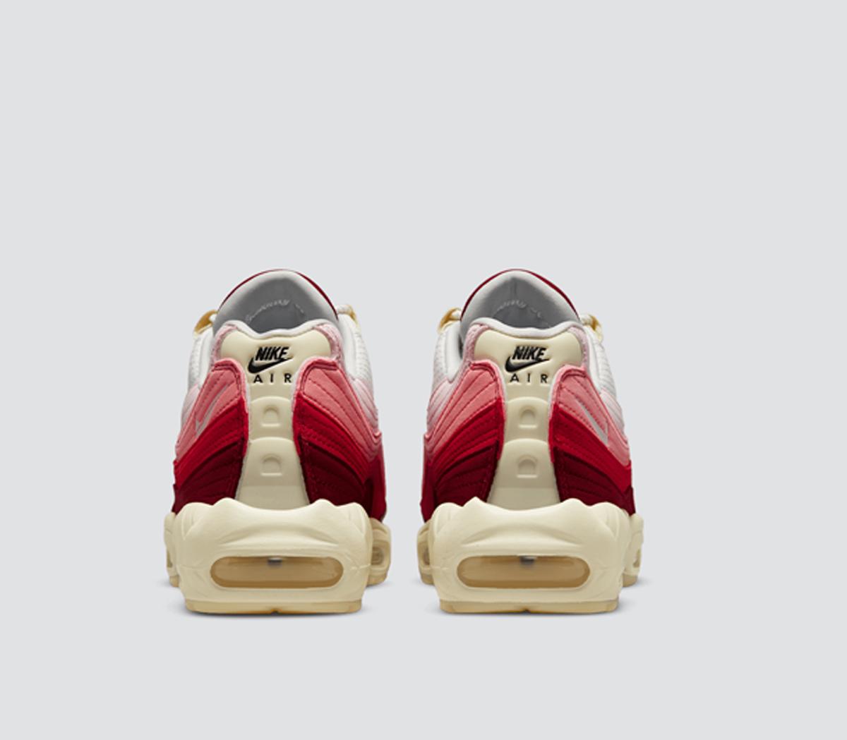 NikeAir Max 95 TrainersTeam Red Summit White University Red