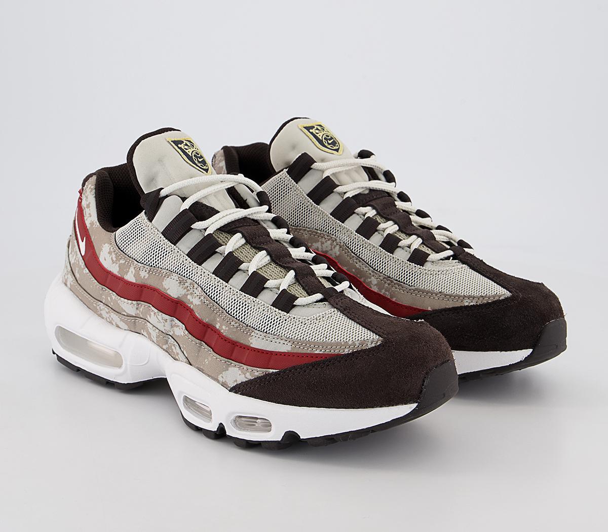 all white vapor maxes