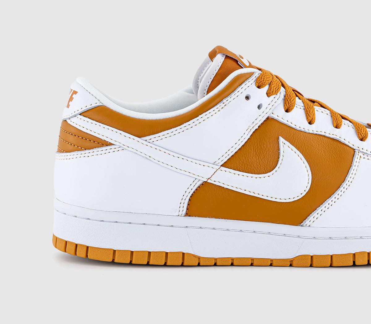 NikeDunk Low TrainersDark Curry White