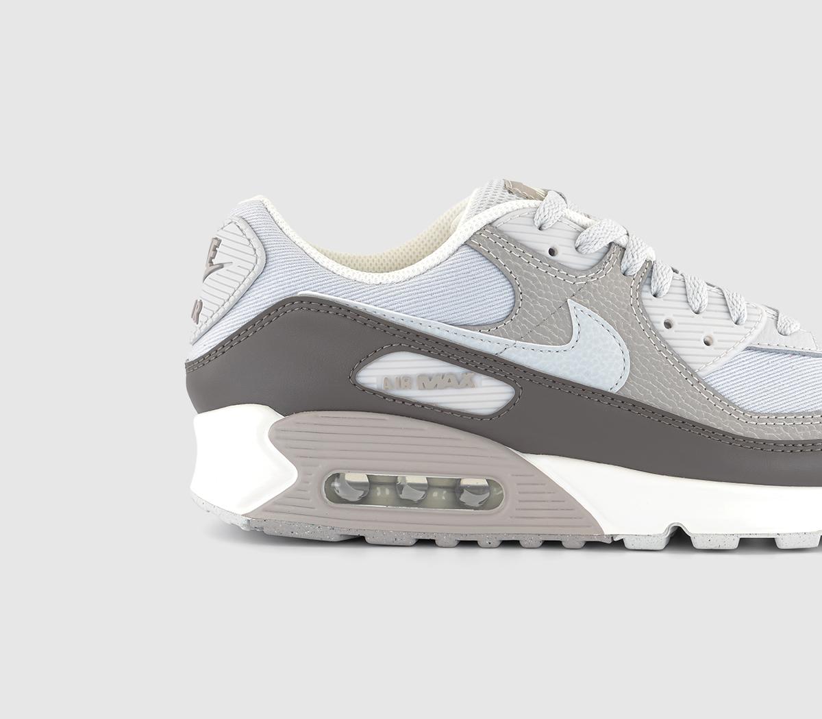 NikeAir Max 90 TrainersPhoton Dust Photon Dust Lt Iron Ore Sail