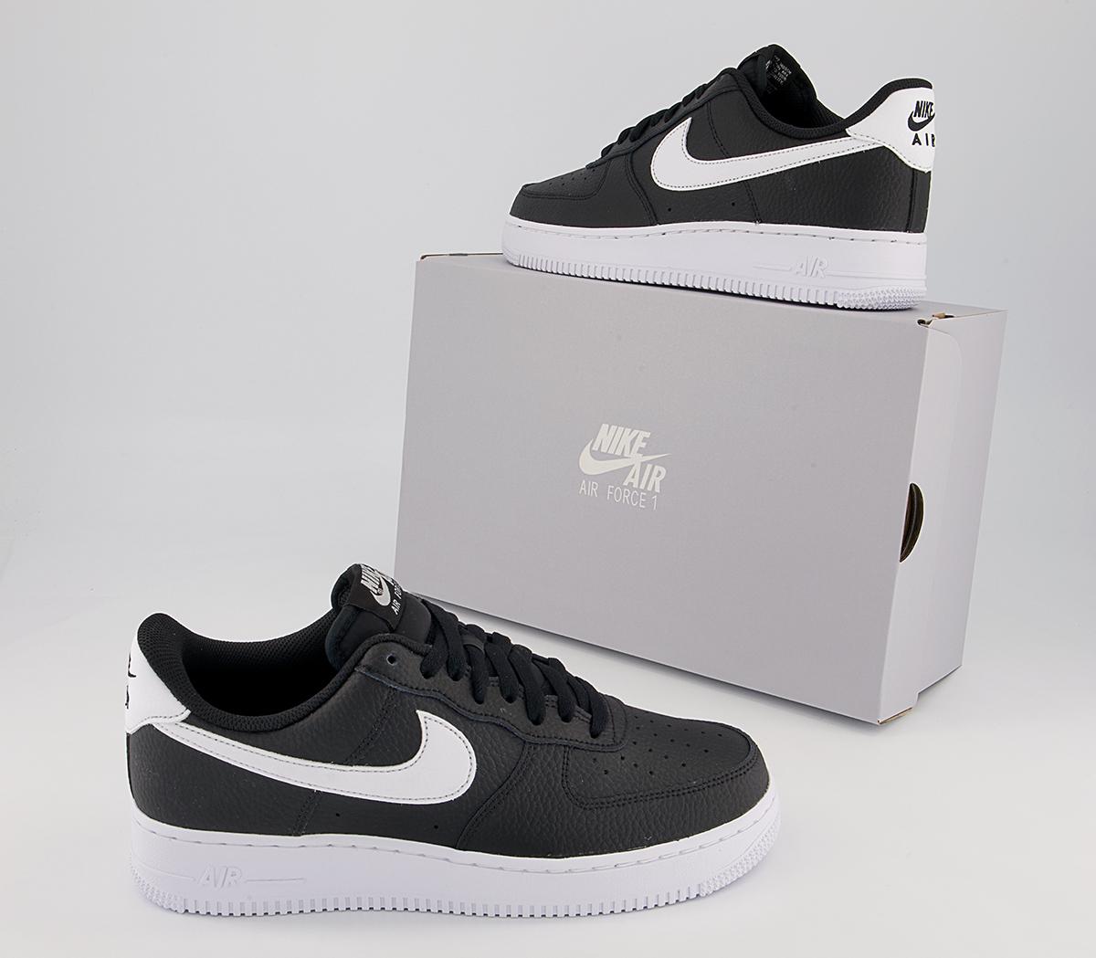 Nike Air Force 1 07 Trainers Nike Air Force 1 07 Trainers Black White