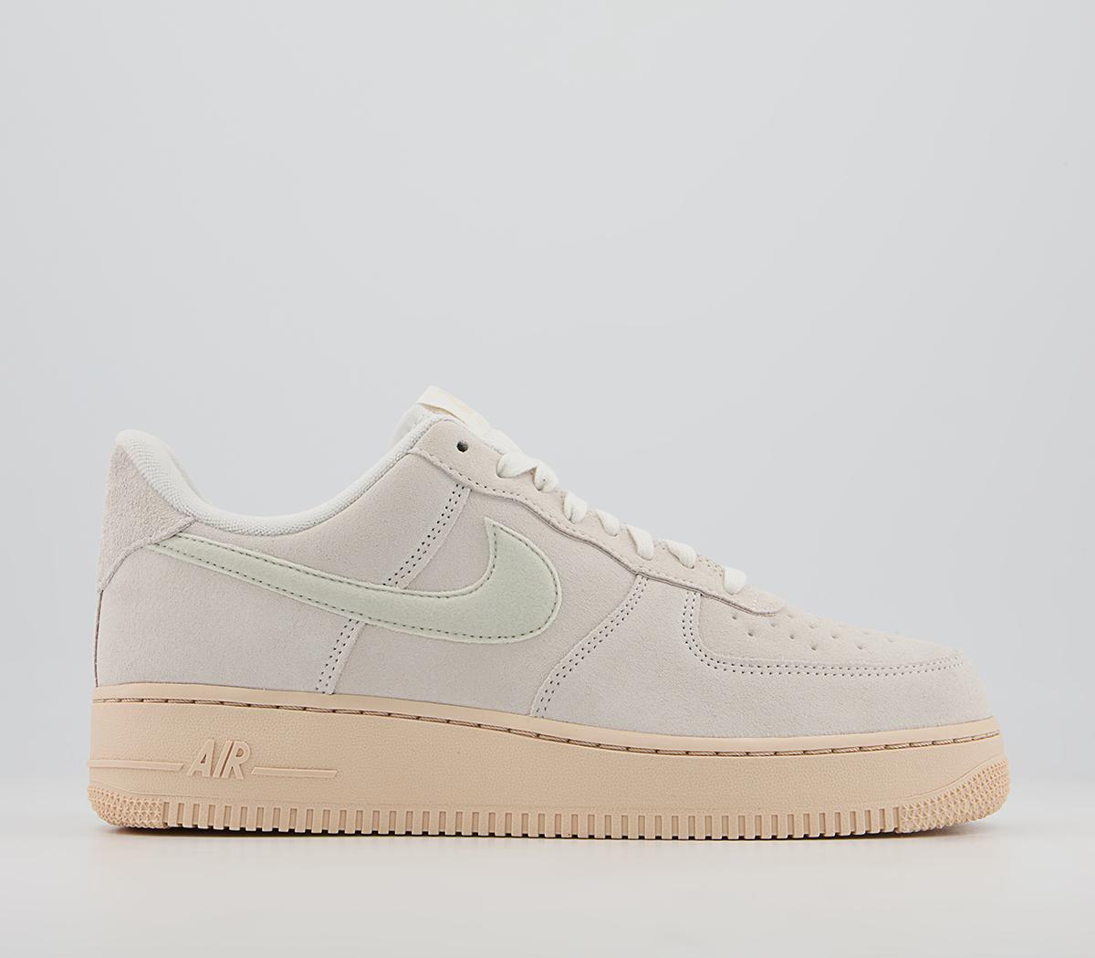 NikeAir Force 1 07 Trainers NikeAir Force 1 07 TrainersSummit White Pearl White Black
