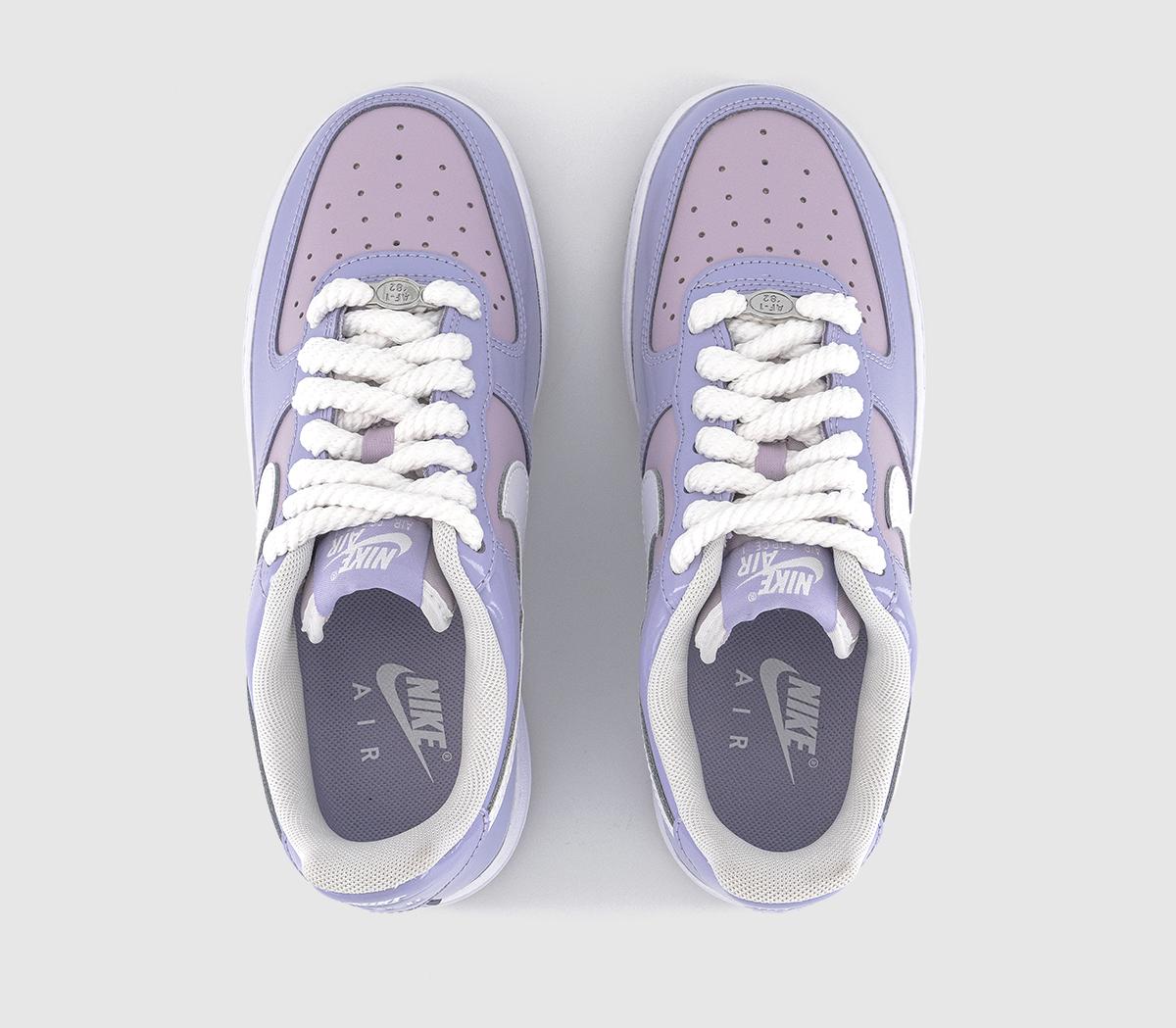 NikeAir Force 1 07 TrainersHydrangeas White Doll