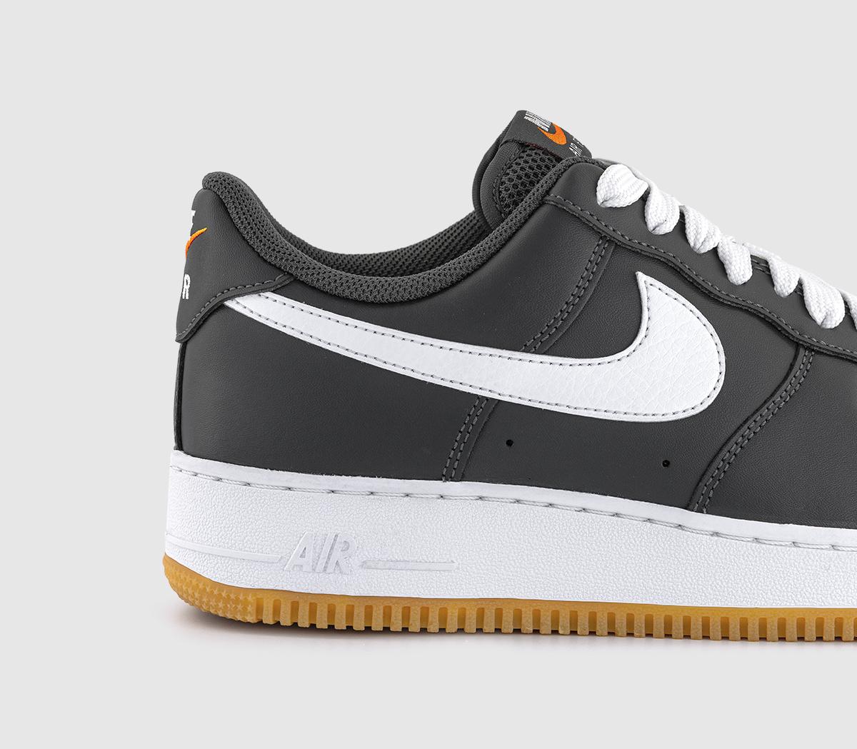 NikeAir Force 1 07 Trainers M NikeAir Force 1 07 Trainers MAnthracite White Gum Yellow
