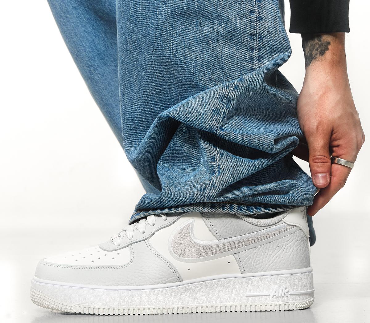 NikeAir Force 1 07 TrainersSummit White Vast Grey White