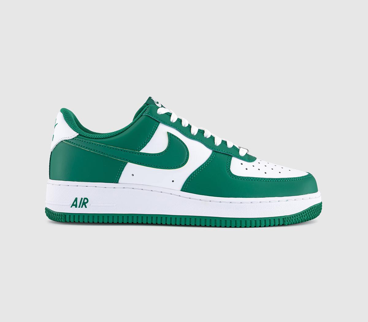 NikeAir Force 1 07 TrainersWhite Malachite White White