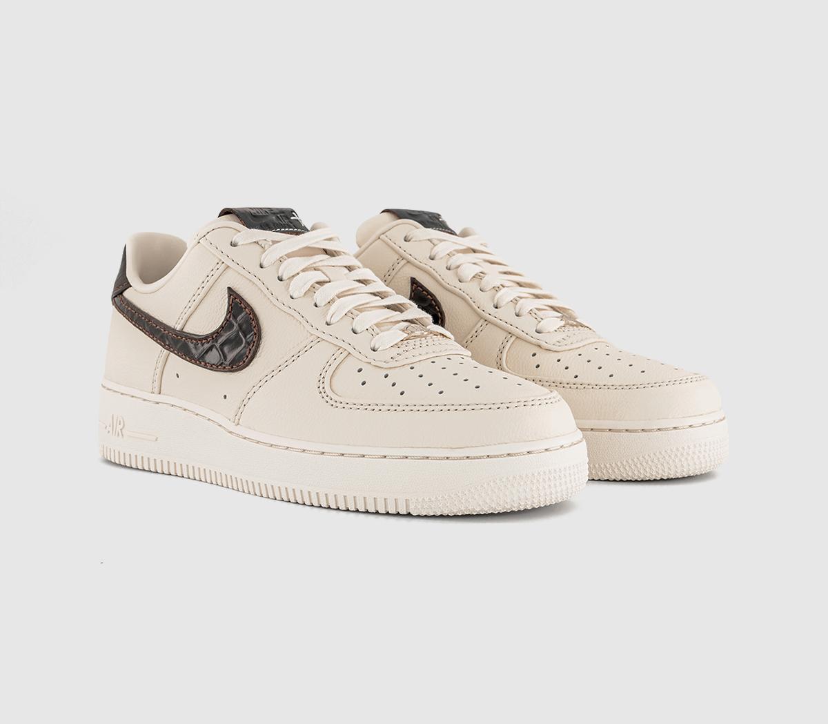 NikeAir Force 1 07 TrainersSoft Pearl Ghost White