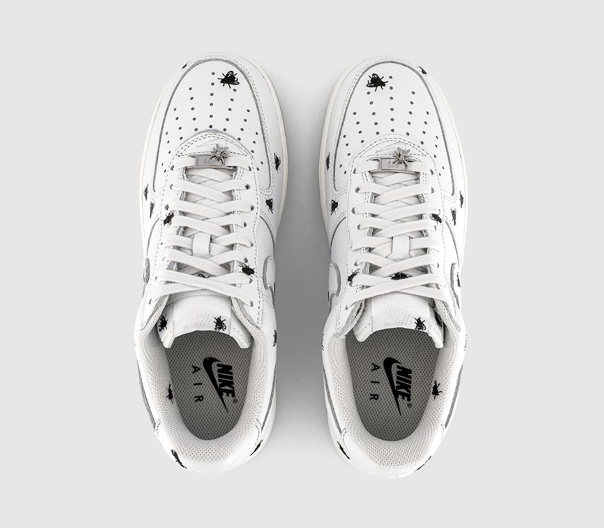 NikeAir Force 1 07 HalloweenSummit White Summit White Black