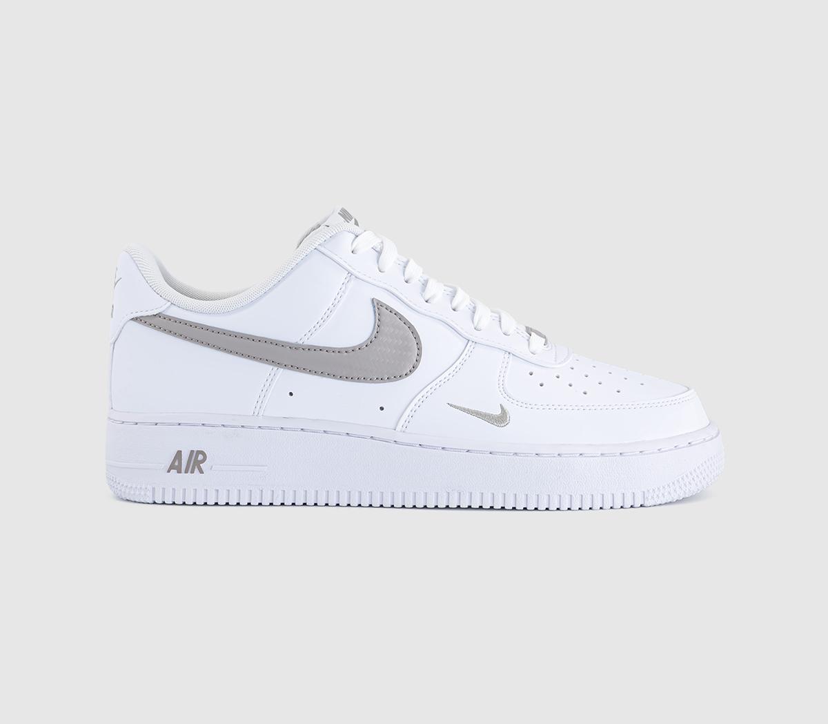NikeAir Force 1 07 TrainersWhite College Grey