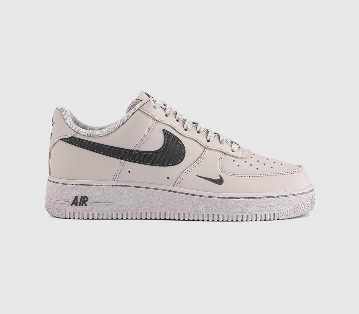 Nike Air Force 1 07 Trainers College Newsprint Grey in Men's Size 10.5, Office Shoes