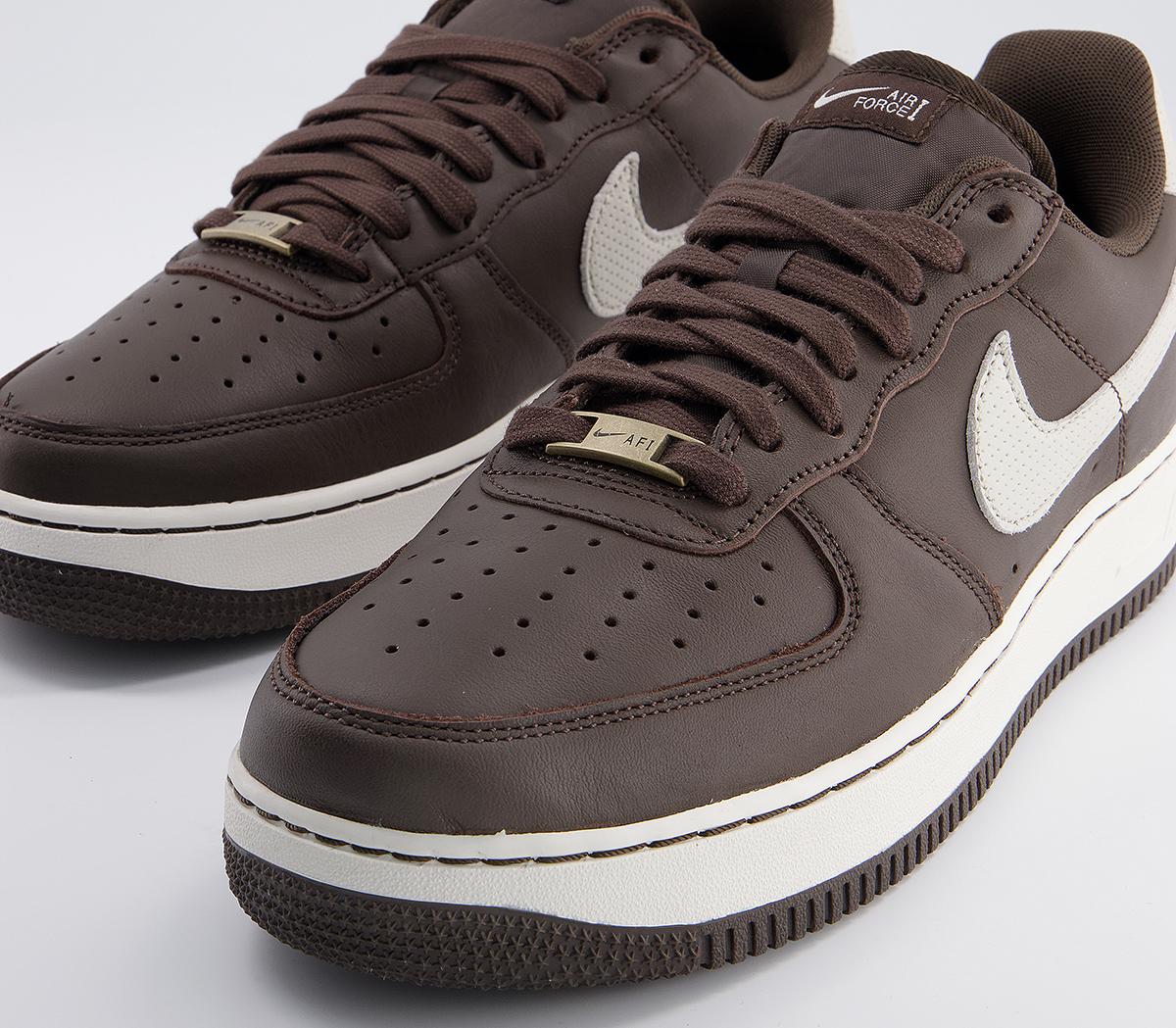 Nike Air Force 1 07 Trainers Nike Air Force 1 07 Trainers Craft Dark Chocolate Light Bone