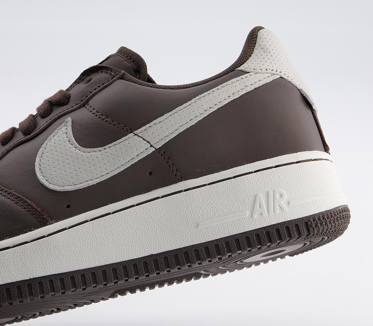Nike Air Force 1 07 Trainers Nike Air Force 1 07 Trainers Craft Dark Chocolate Light Bone
