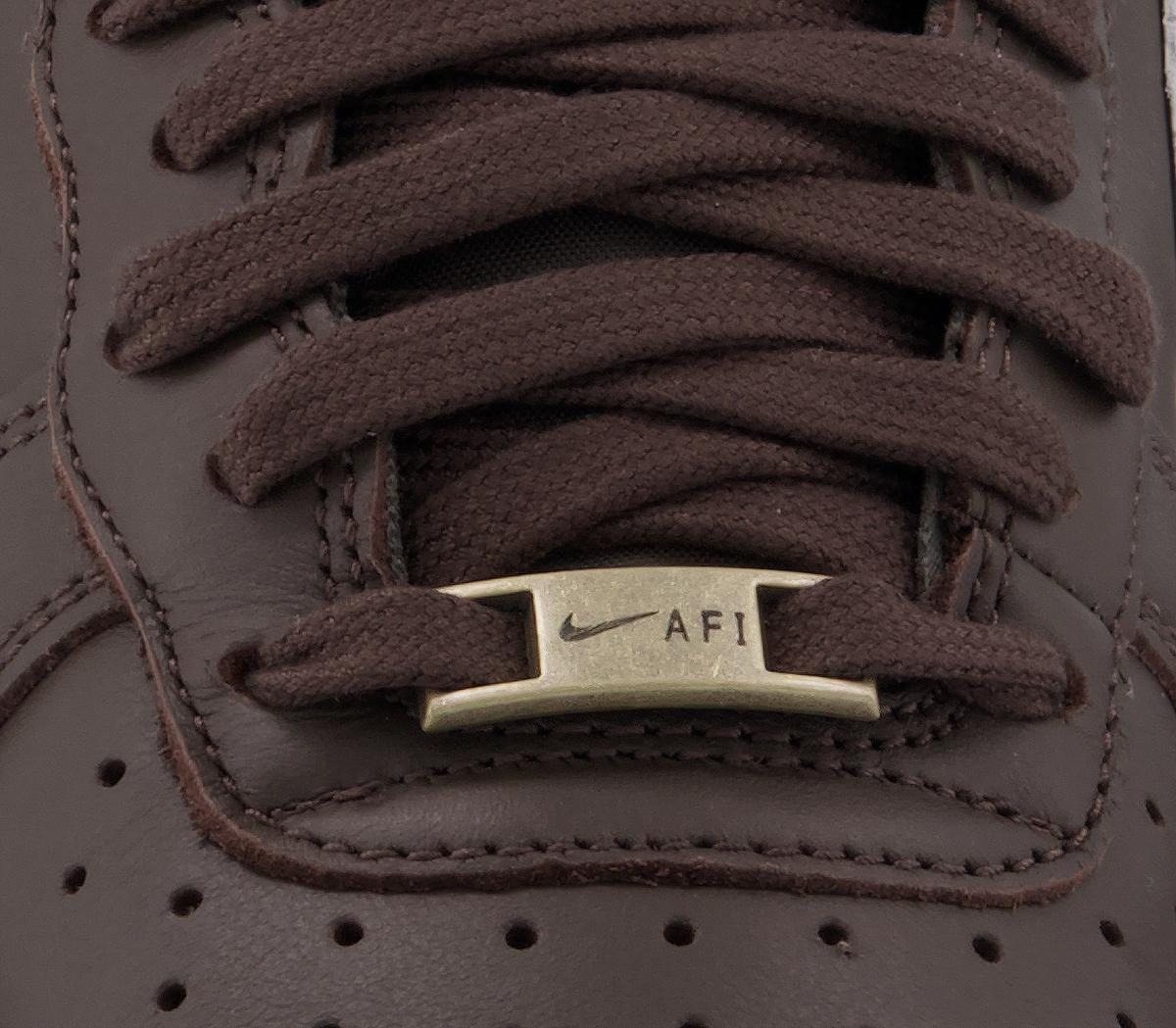 Nike Air Force 1 07 Trainers Nike Air Force 1 07 Trainers Craft Dark Chocolate Light Bone