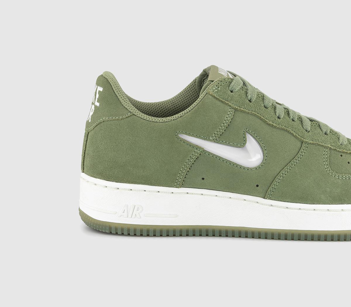 NikeAir Force 1 07 Trainers Oil Green Summit White