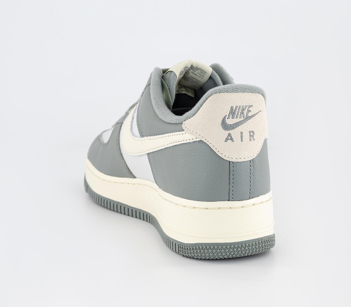 NikeAir Force 1 07 TrainersMica Green Coconut Milk Photon Dust