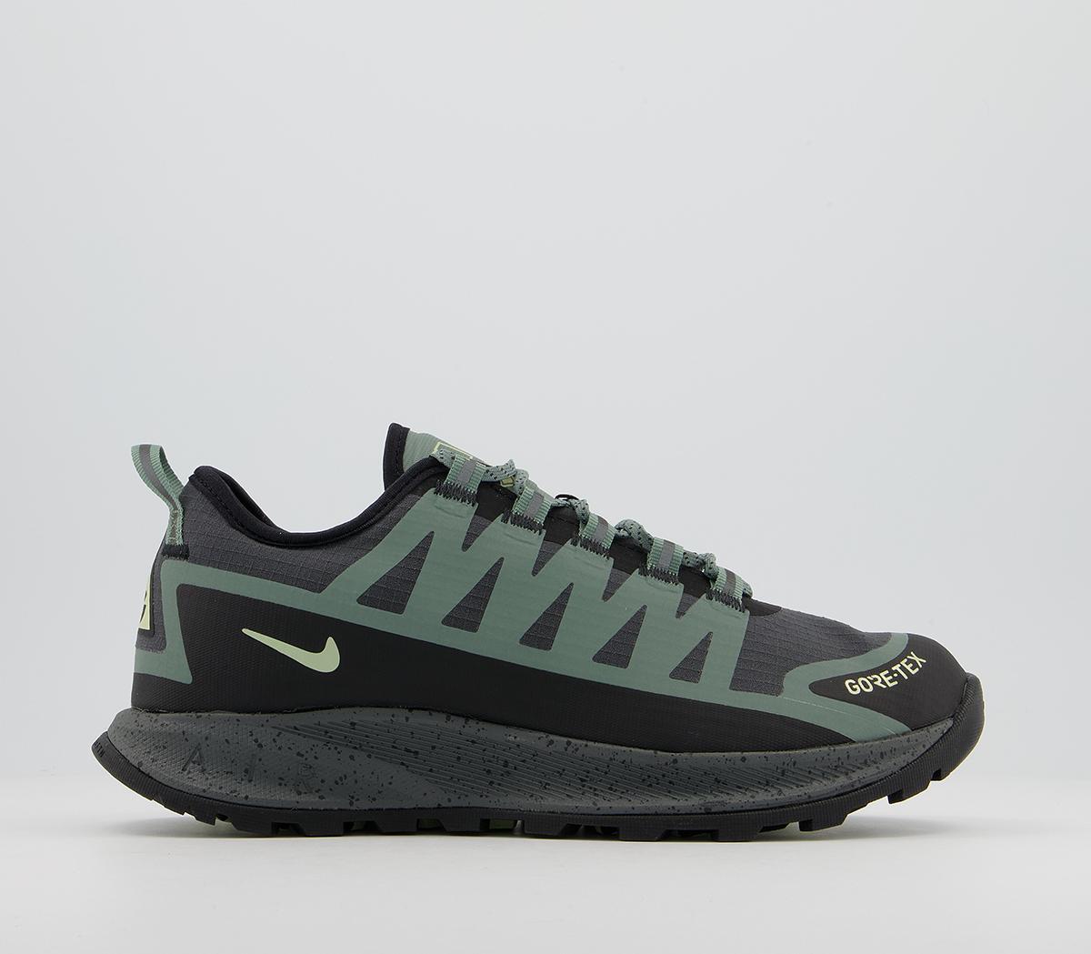 Nike gore hotsell tex trainers