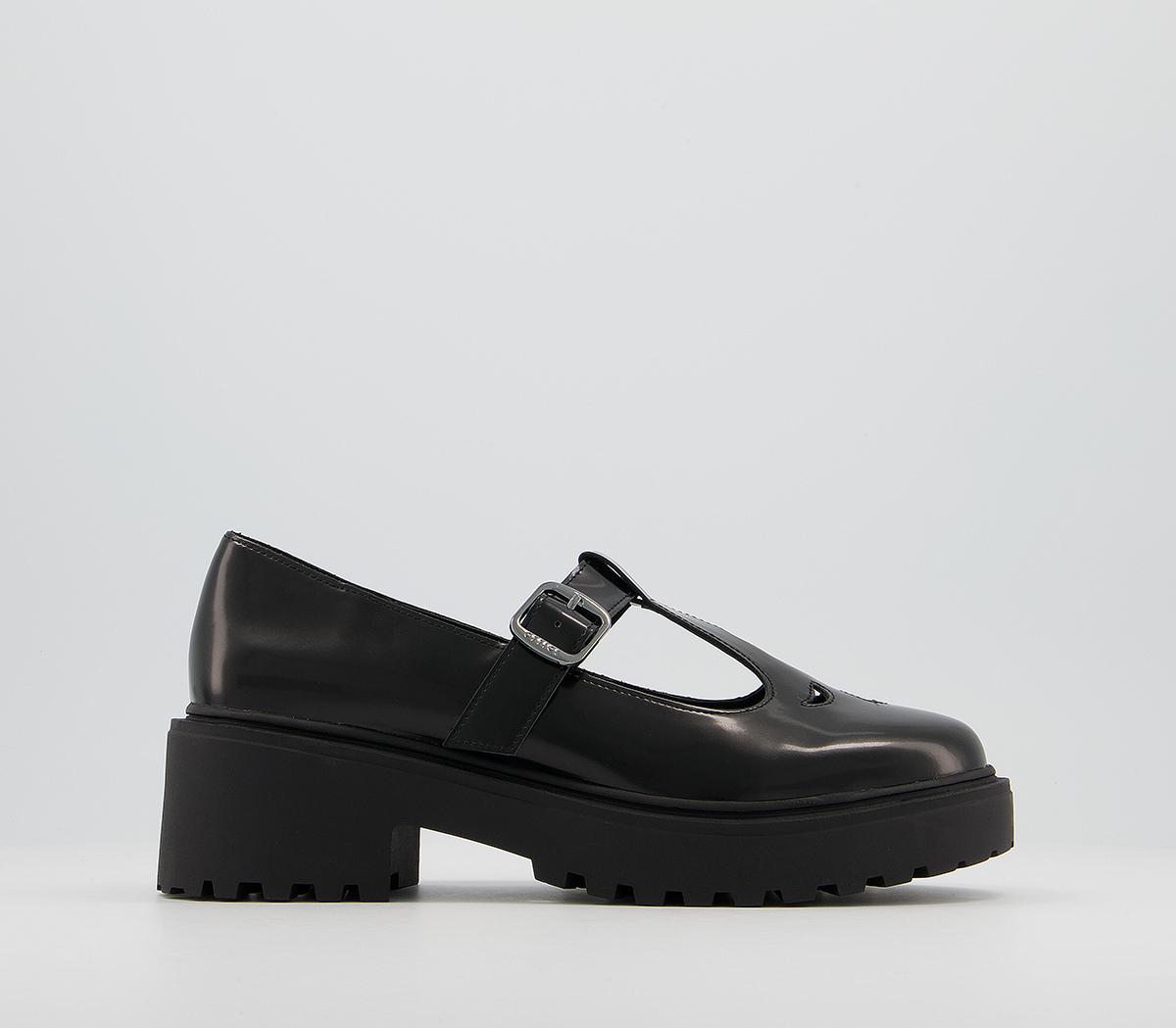 Black t 2024 bar flat shoes