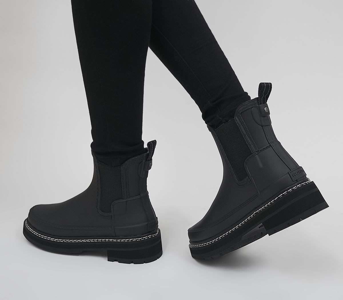 Refined Stitch Detail Chelsea Boots W