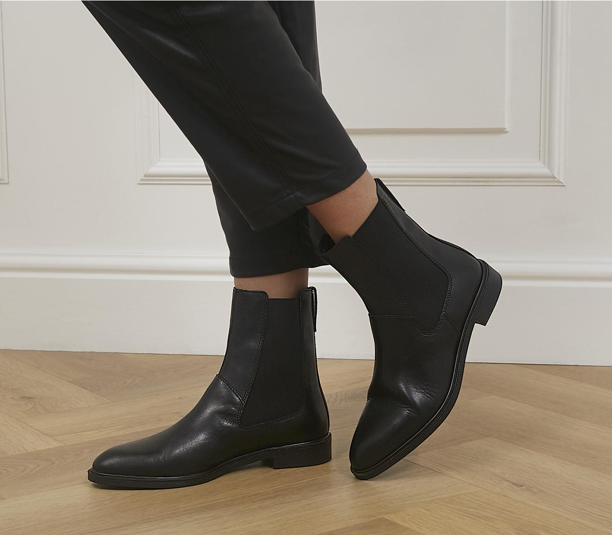 Vagabond ShoemakersFrances Chelsea BootsBlack Leather