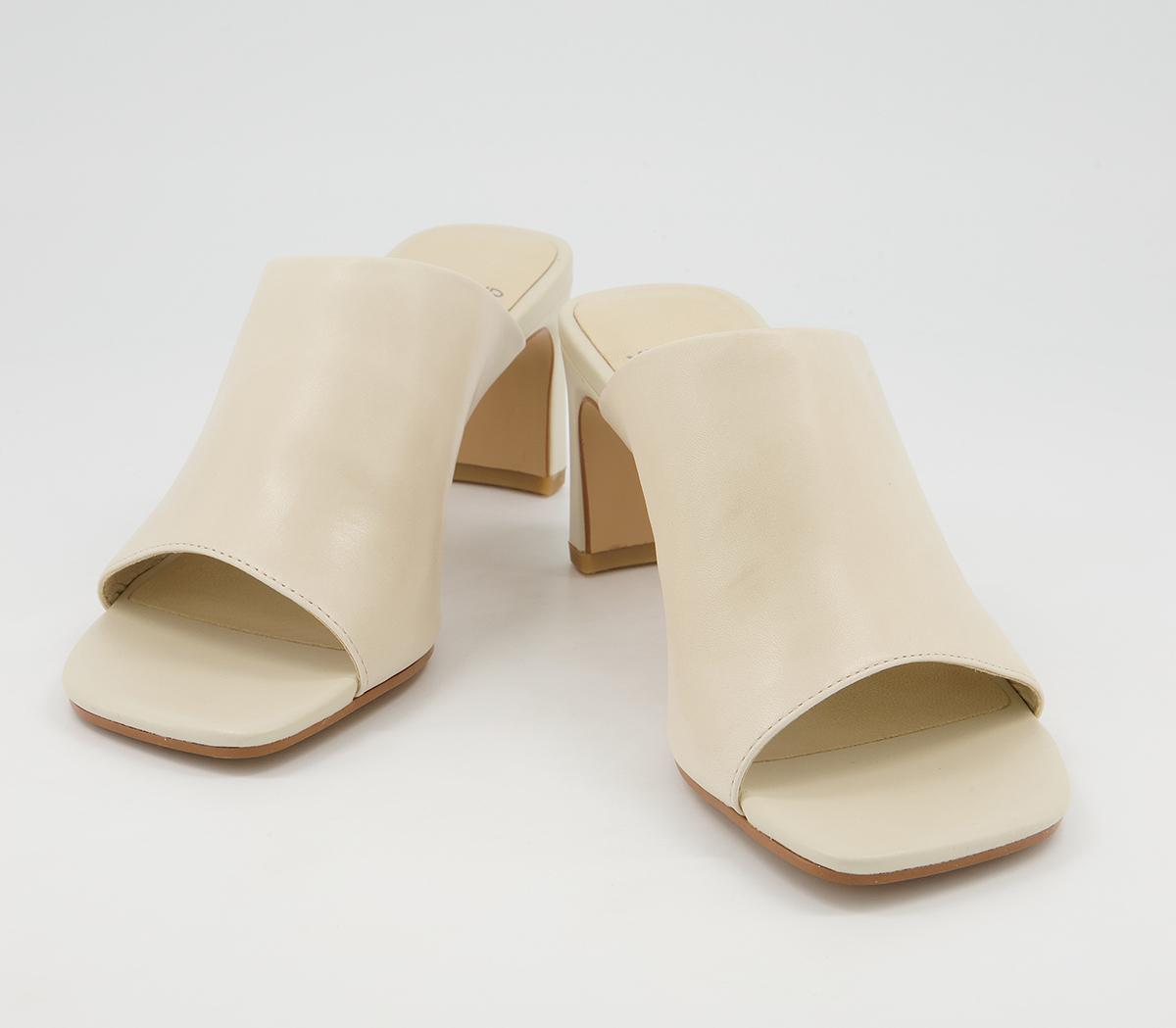 Vagabond ShoemakersLuisa Heeled MulesOff White