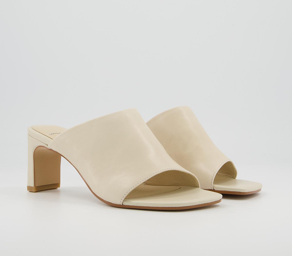 Vagabond ShoemakersLuisa Heeled MulesOff White