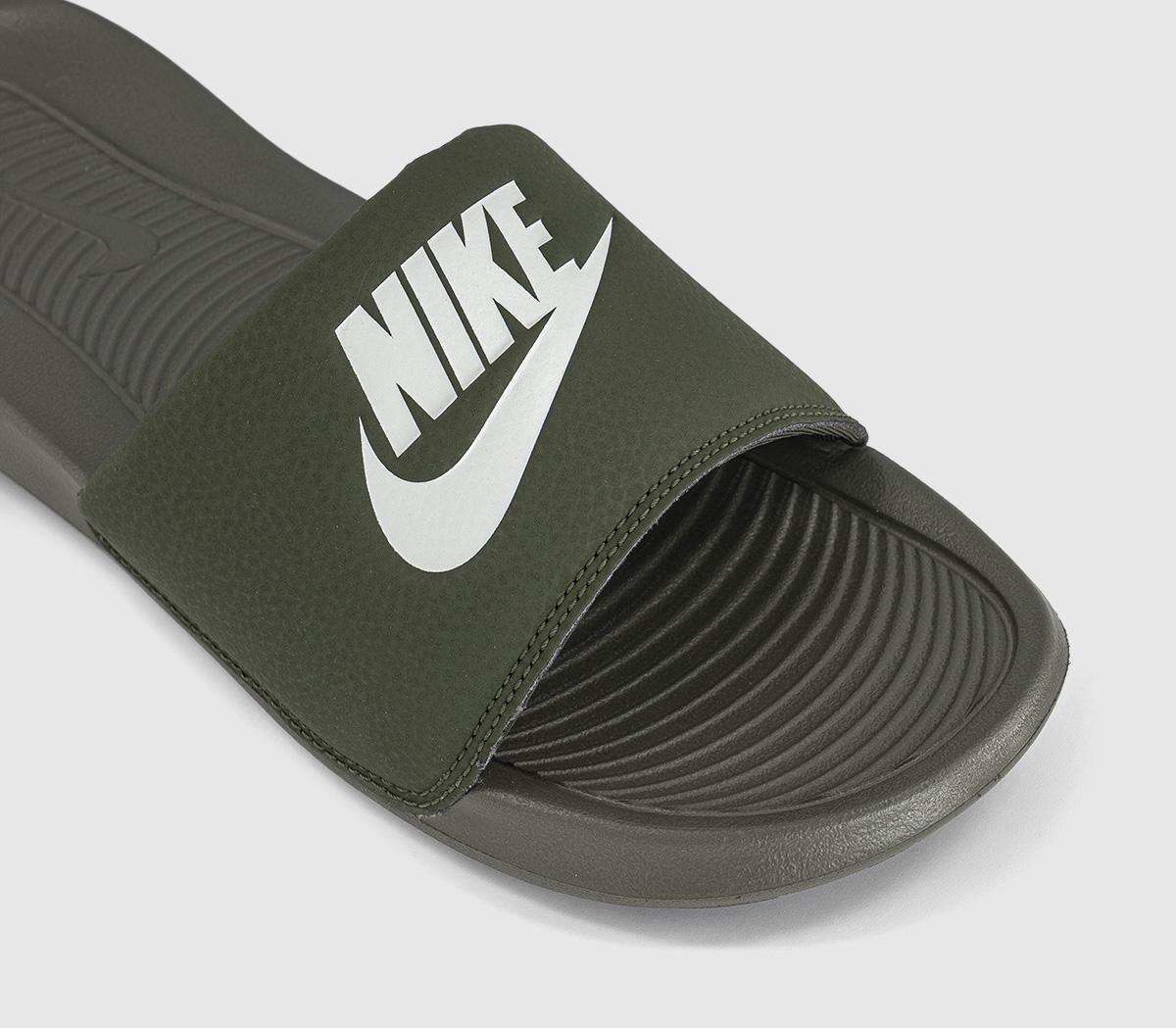 NikeVictori One Sliders Cargo Khaki Sail Cargo Khaki