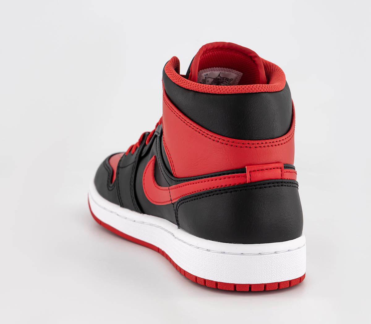 Jordan Air Jordan 1 Mid Trainers Black Fire Red White Men's Trainers