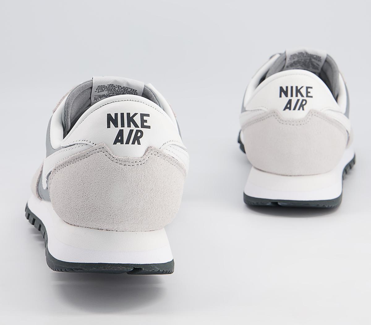 Nike Air Pegasus 83 Trainers Nike Air Pegasus 83 Trainers Grey Fog Summit White Photon Dust White Dark Smoke