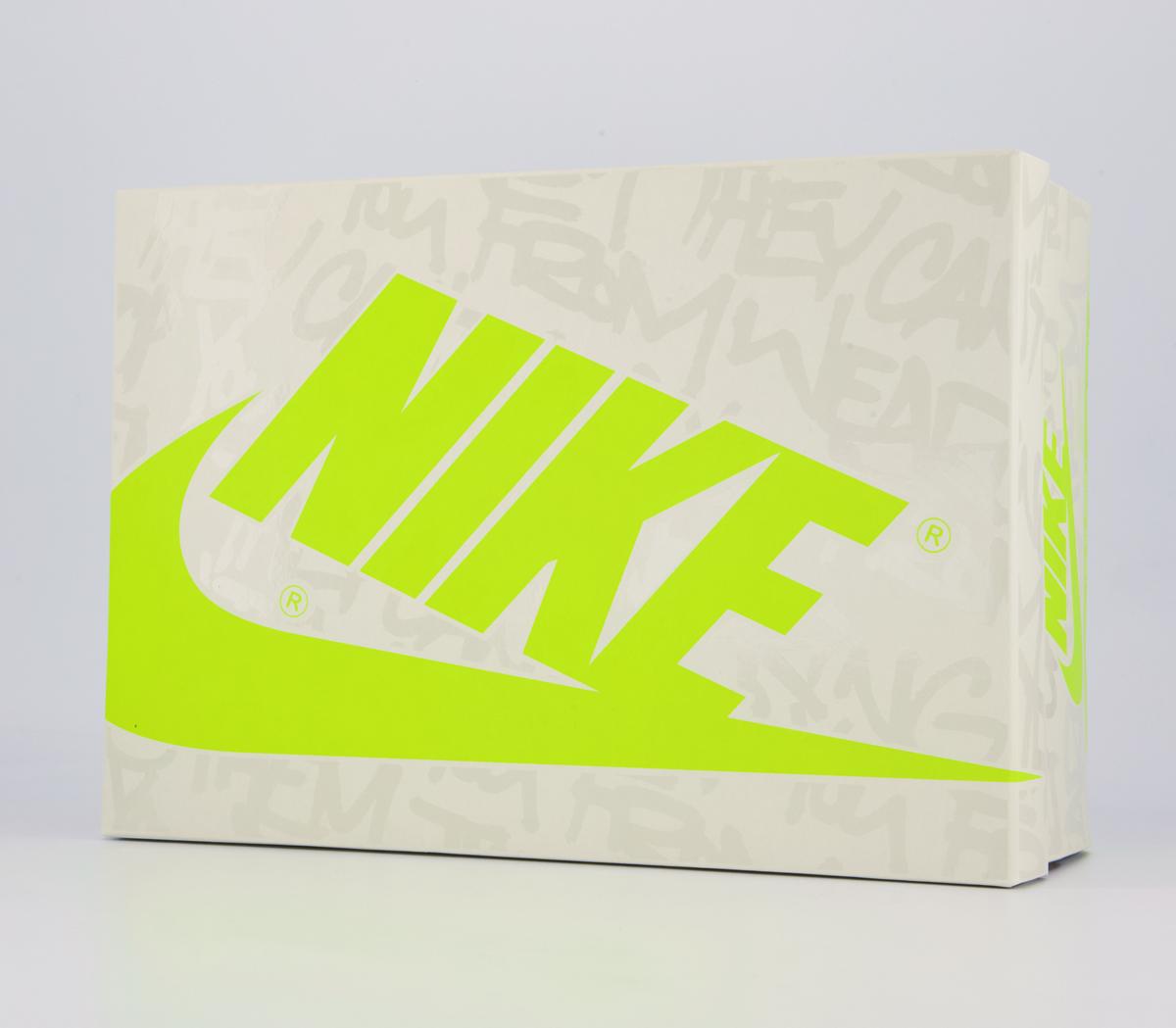 JordanAir Jordan 1 High TrainersVolt Black Sail