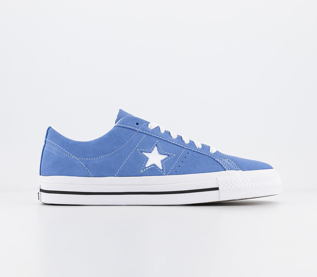 One store star trainers