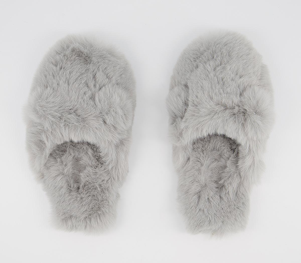 Joules Cosy Fluffy Mule Junior Slippers Joules Cosy Fluffy Mule Junior Slippers Grey