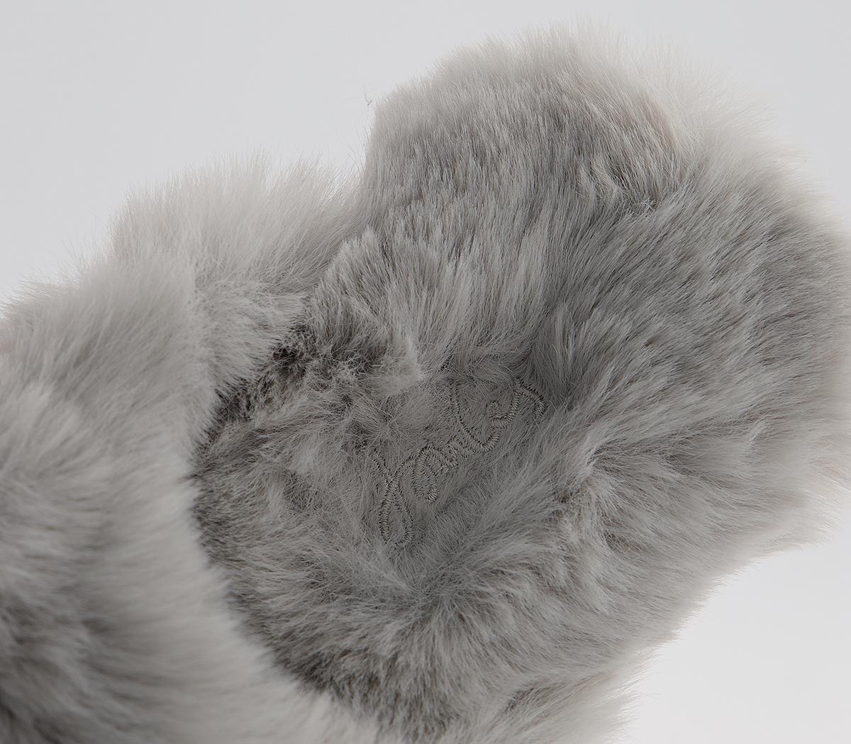 Joules Cosy Fluffy Mule Junior Slippers Joules Cosy Fluffy Mule Junior Slippers Grey