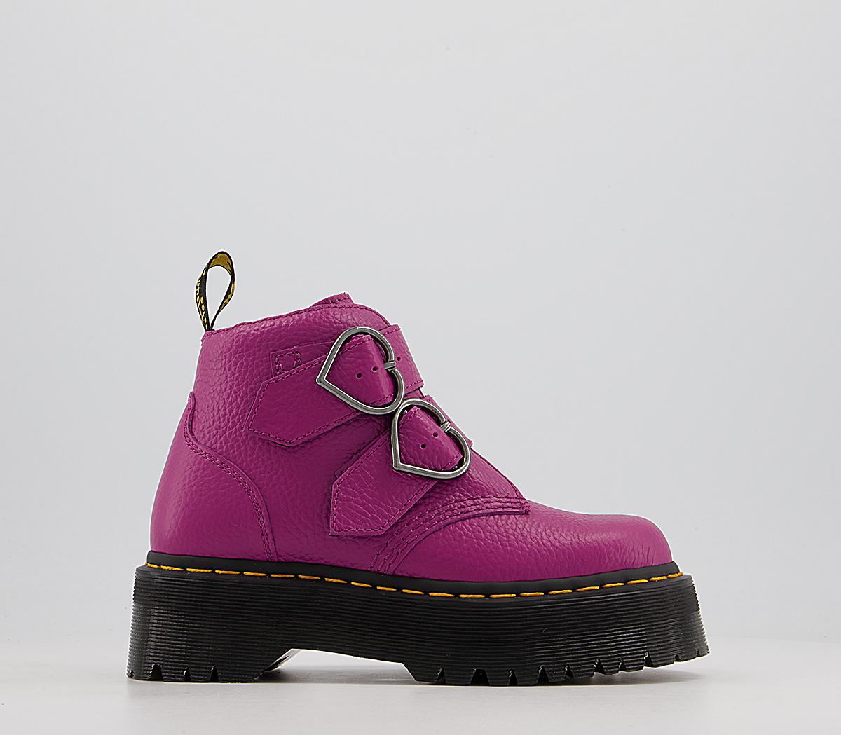 Doc martens shop pink heart