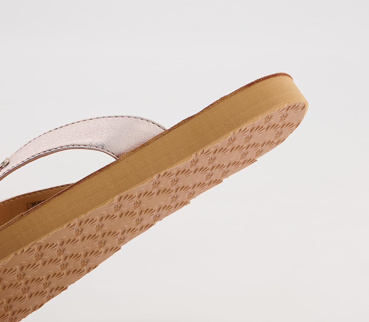 UGG Tawney Sandals UGG Tawney Sandals Rose Gold Metallic