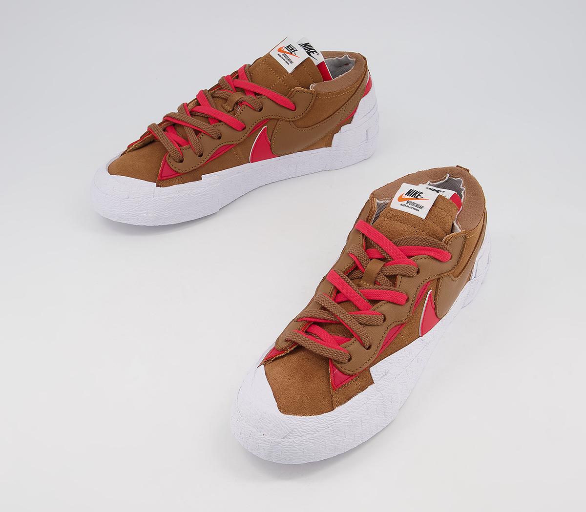 NikeBlazer Low SacaiLight British Tan University Red White