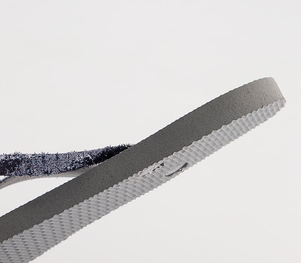 Havaianas Slim Glitter II Flip Flops Havaianas Slim Glitter II Flip Flops Steel Grey