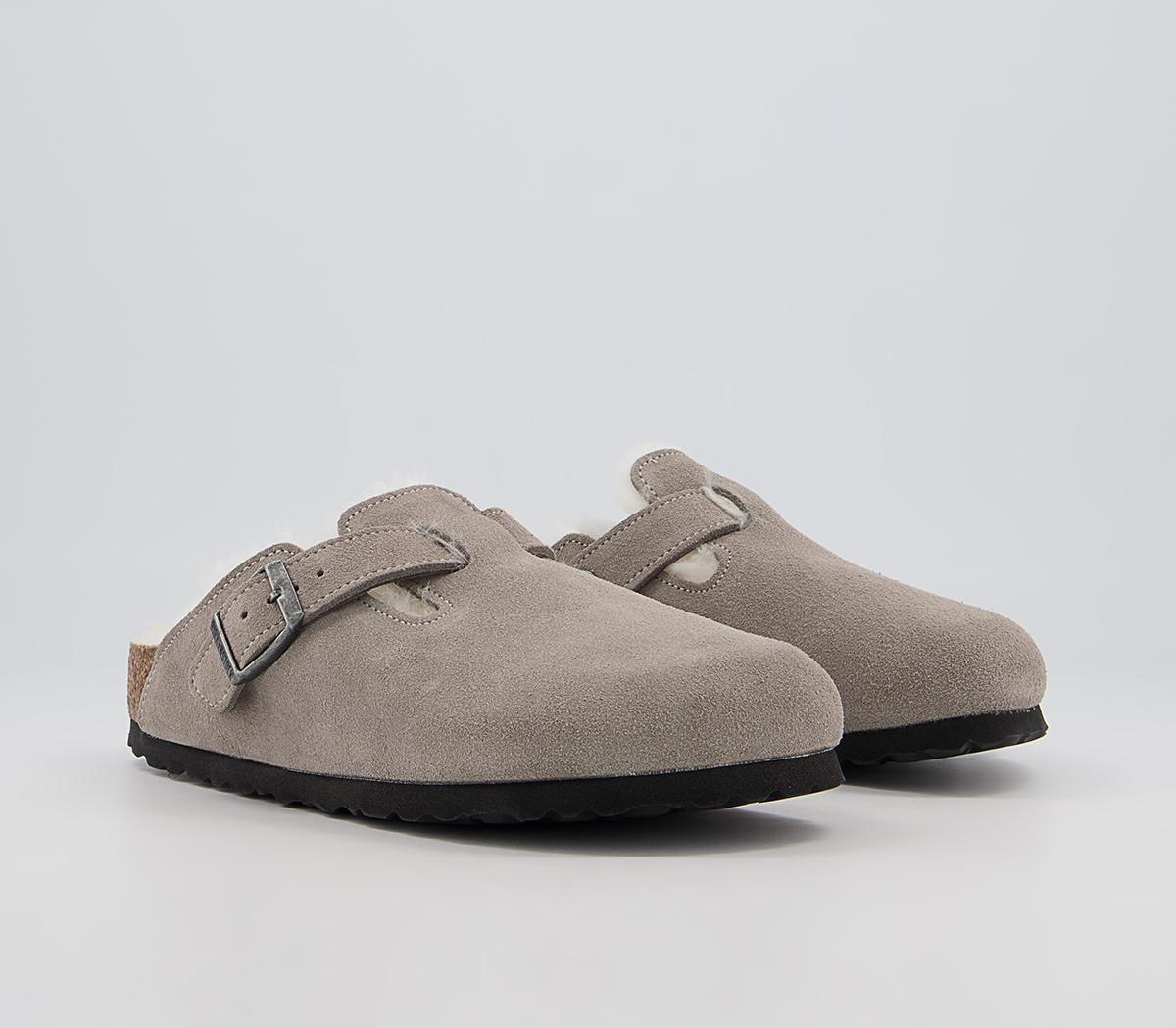 BIRKENSTOCK Boston Shearling Clogs BIRKENSTOCK Boston Shearling Clogs Stone Coin